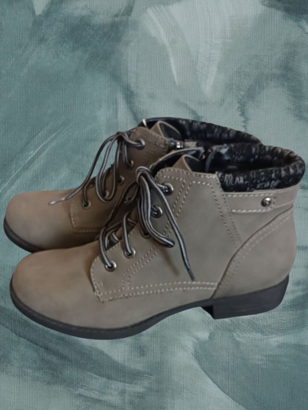 Sporto Womens Faux Suede Ankle Boots With Knit Collar & Lace-Up gray Size 7.5M - Picture 15 of 16